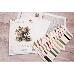 Suskaičiuotas siuvinėjimo kryželiu rinkinys „Vaza su rožėmis“ 31x30 cm SB7026