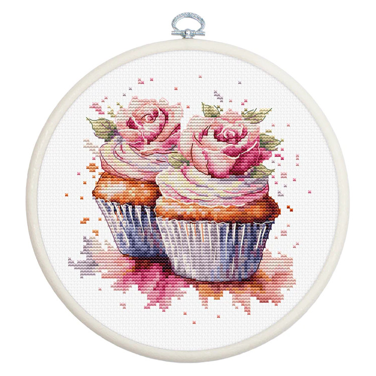 Zählmuster-Kreuzstichset mit Stickrahmen inklusive „The Cupcakes“ 12x12cm SBC215