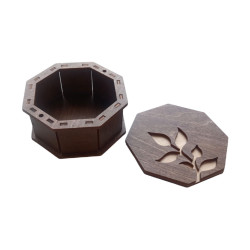 Wooden box octagonal. Branch KF057/62