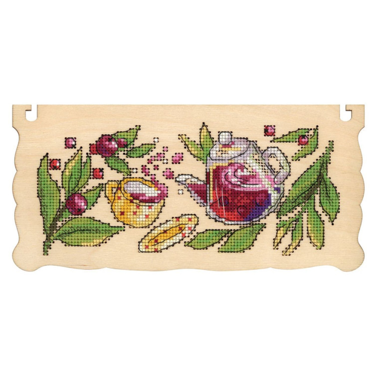 Tea box made of wood with embroidery decoration