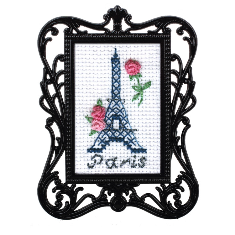 Miniature embroidery & cross stitch kit with frame FA026