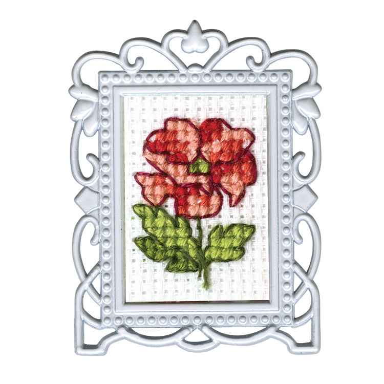 Miniature embroidery & cross stitch kit with frame FA028