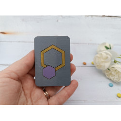 Wooden needle case.  Purple hexagon KF056/105