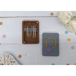 Wooden needle case.  Purple hexagon KF056/105