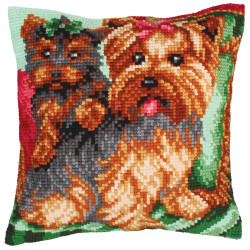 Cushion kit Dogs on armchair 40 X 40 cm CDA5214