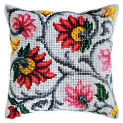 Cushion kit Floral ornament 40 X 40 cm CDA5463