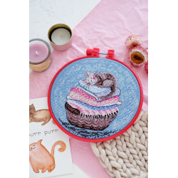 Cross-stitch kits with Hoop Included Kitty 15x15 cm AAHM-008