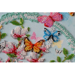 Набор для вышивания бисером среднего размера Ключи от весны (Цветы) Абрис Арт АМБ-020