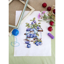 Cross stitch kit "Garden plums" SNV-877