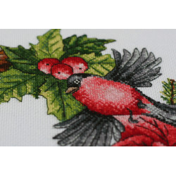 Cross-stitch kit Christmas wreath (Winter tale) 25x27 cm AAH-154