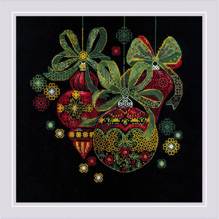 Cross stitch kit Holiday Ornaments 25x25 SR2226