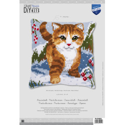 Cross stitch cushion kit Cat in the snow PN/0166625