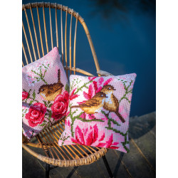 Cross stitch cushion kit Bird and roses PN/0166318