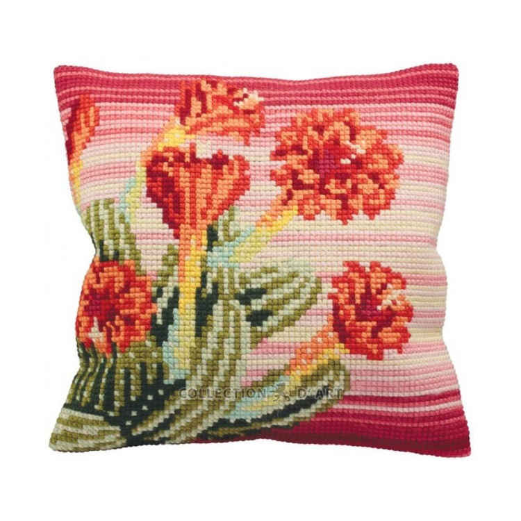 Cross stitch Cushion kit Surprise du désert 40 x 40cm CDA5100