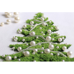 Kryželio siuvinėjimo rinkinys KLART "Aksominė eglė" 13,5 x 19,5 cm KL8-484