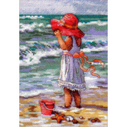 Девушка на пляже D65078