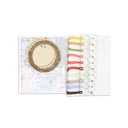 Вышивка крестом на деревянной основе "Миниатюра. Творожный пирог" 8*8 см SO-136