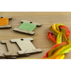 Spools, bobbins (pack of 50) BB-001-50