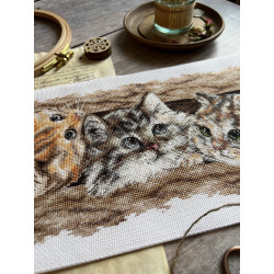 Kryželio siuvinėjimo rinkinys "Pūkuotas trio" 35 х 14,5 cm SANP-69