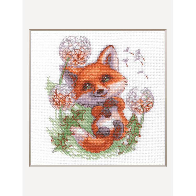 Cross Stitch Kit. "Curious Raccoon" SRA1022