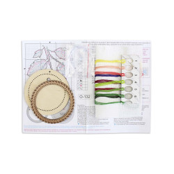 Вышивка крестом на деревянной основе "Миниатюра. Летние ягоды. Ежевика" 10x10 см SO-132