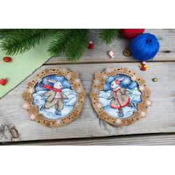 Вышивка крестом на деревянной основе "Миниатюра. На речном льду" 11x12 см SO-134