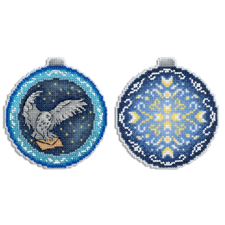 Набор для вышивания "Новогодний шар. Крылатый почтальон" 11x10 см SR-962