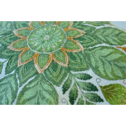 Kryželiu siuvinėjimo rinkinys "Šokis su lapais" 30x30 cm AAHP-020