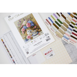 Siuvinėjimo kryželiu rinkinys. "Gėlių nostalgija" 32 x 36 cm SB725