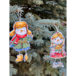 Набор для вышивки крестом "Снеговик мальчик" 9х15 см SANS-82