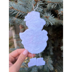 Набор для вышивания крестиком "Снеговик с подарком" 8,5 х 15,5 см SANS-78