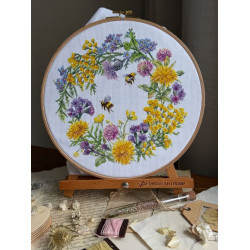 Cross stitch kit "Field wreath" 24,5х 24,5 cm SANP-77