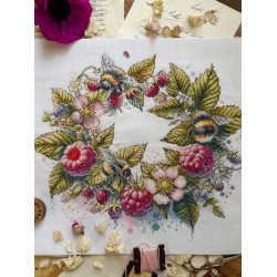 Cross stitch kit "Raspberries and bumblebees" 31,5 х 26,5 cm SANM-44