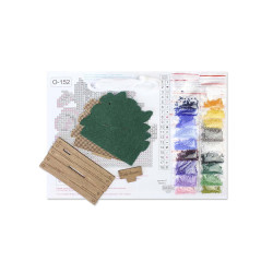 Вышивка крестом на деревянной основе "Анютины глазки в коробке" 10*11*6 см SO-152