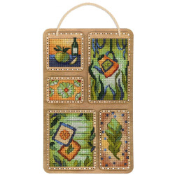 Cross-stich on wooden base "Summer collage" 26*17 cm SO-125