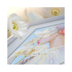 Kreuzstich-Kits "Dame mit Blume" 17,5*26 cm RTOM1094