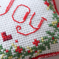 Cross-stitch kits three-dimensional decoration "Christmas joy" AAHT-008