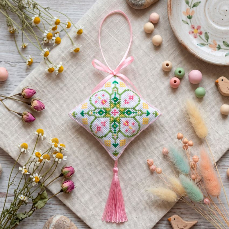 Cross-stitch kits three-dimensional decoration "Morning Star" AAHT-006