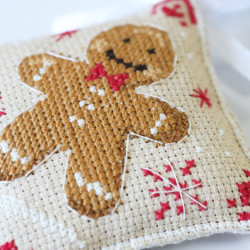 Cross-stitch kits three-dimensional decoration "Christmas Treat" AAHT-005