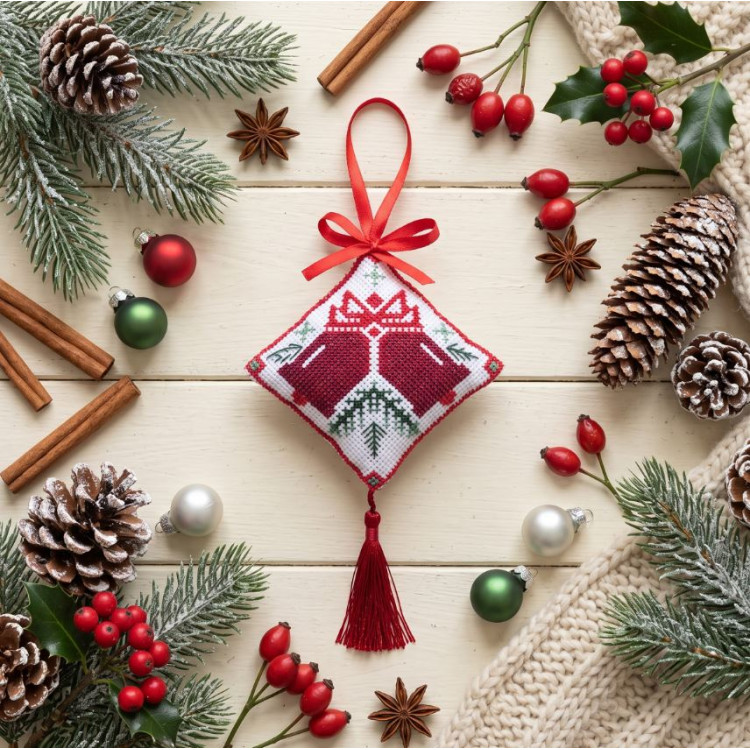 Cross-stitch kits three-dimensional decoration "Holiday bells" AAHT-004