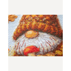 Cross stitch kit "Harvest Gnome" 20x20 cm SRA1044