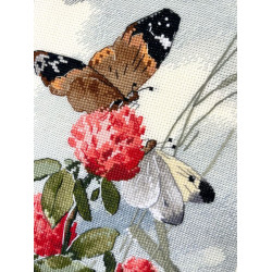 Cross stitch kit "Dance on the Flowers" 15×25 cm S1741