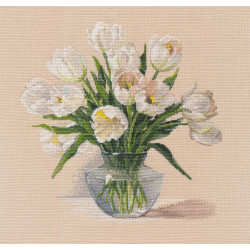 Cross stitch kit "Breathing in the scent of spring" 21×21 cm S1739