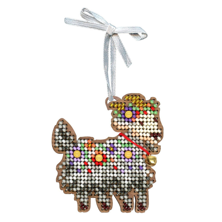 Cross-stich on wooden base "Goat in flowers" 7*7 cm SO-182