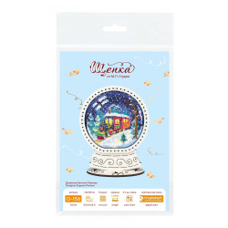 Cross-stich on wooden base "Snow globe. Winter train" 14*11*5 cm SO-156