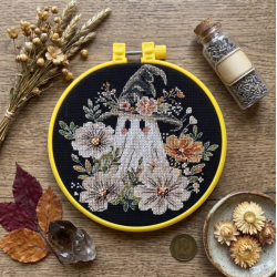 Cross-stitch kits - Garden of Little Wonders AAHM-101