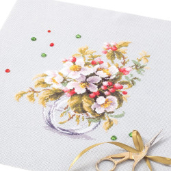 Cross stitch kit  Blooming Apple Tree 18 x 23 cm 100-011