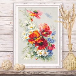 Cross stitch kit  Poppies and Daisies 28 x 39 cm 100-061