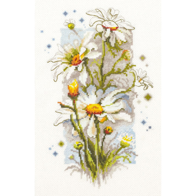 Cross stitch kit  White Daisies 14 x 23 cm 100-103