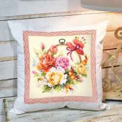 Cross stitch kit  Roses for Needlewoman 25 x 25 cm 100-122